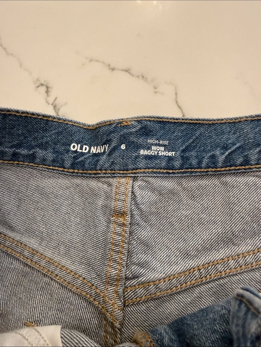 Old Navy Women's WOW BAGGY SHORT Blue Denim Shorts size 6